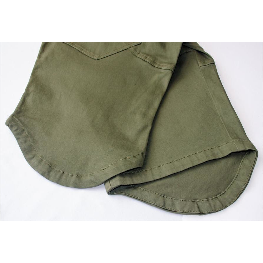 Bass Drop Shorts - Military Green/Cream